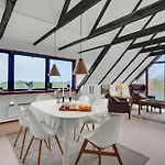Apartment 2 Bedroom Lovely In Tranekaer