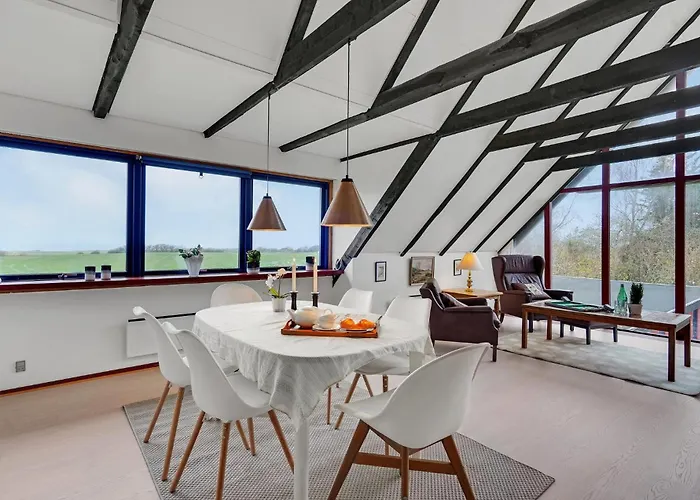 Apartman 2 Bedroom Lovely In Tranekær