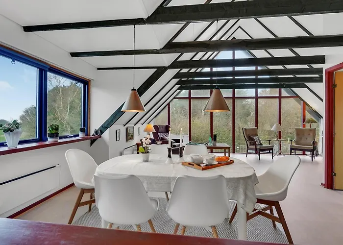 Apartman 2 Bedroom Lovely In *